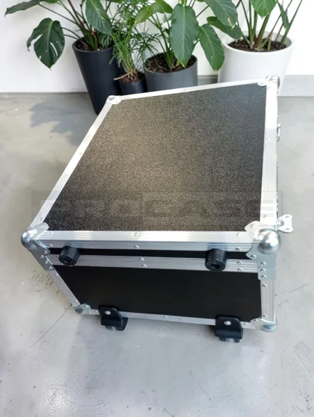 Кейс для 2-ух проекторов